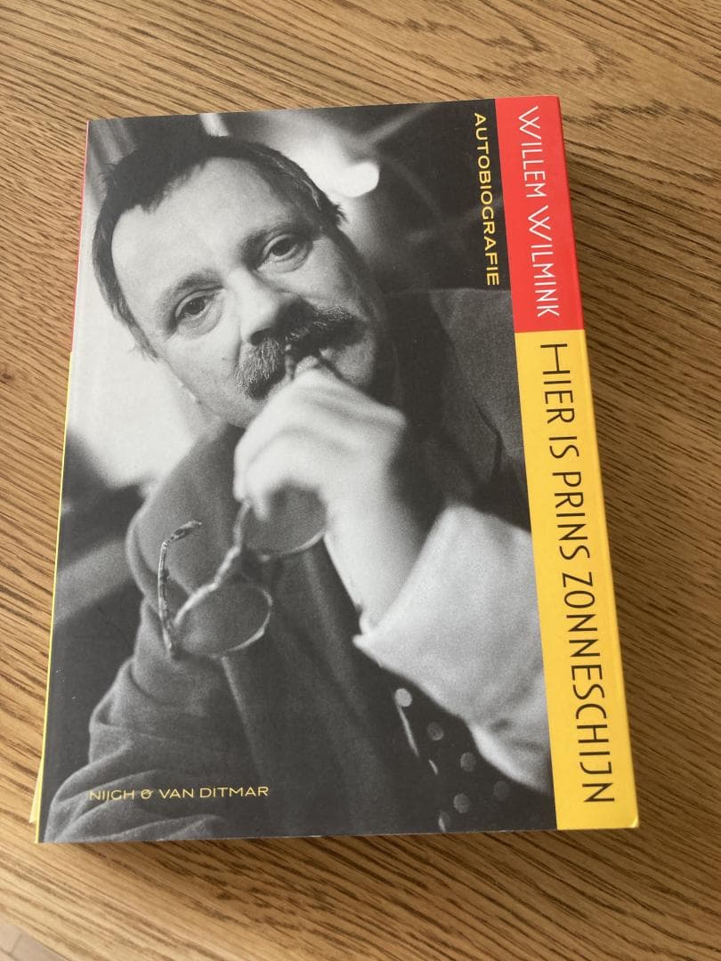 Hier is Prins Zonneschijn / autobiografie