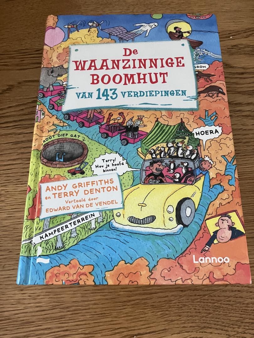 De waanzinnige boomhut van 143 verdiepingen
